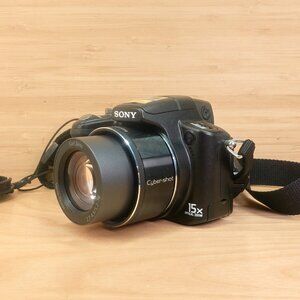Sony Cyber-shot DSC-H50 / 9.1MP Camera / 15× Zeiss Zoom / Full HD / Japan Made